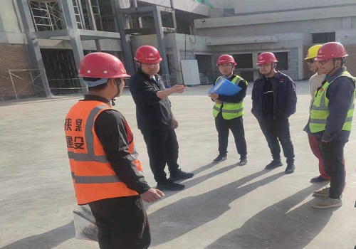 陕煤建设咸阳分公司第六项目部青年劳动显担当