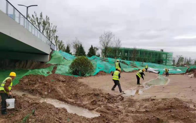 陕煤建设绿宇公司:下好“防”字棋 撑起雨季安全生产“保护伞”