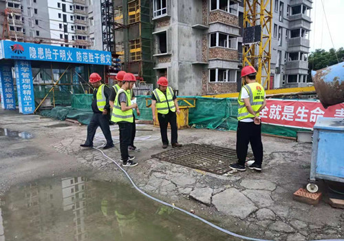 陕煤建设咸阳分公司第五项目部扎实开展“雨季三防”应急工作