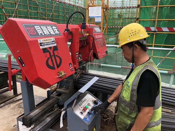 陕煤建设韩城分公司土建十一项目部引进新设备提升项目建设质量