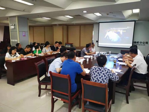 陕煤建设路桥分公司开展“安全生产月”系列活动