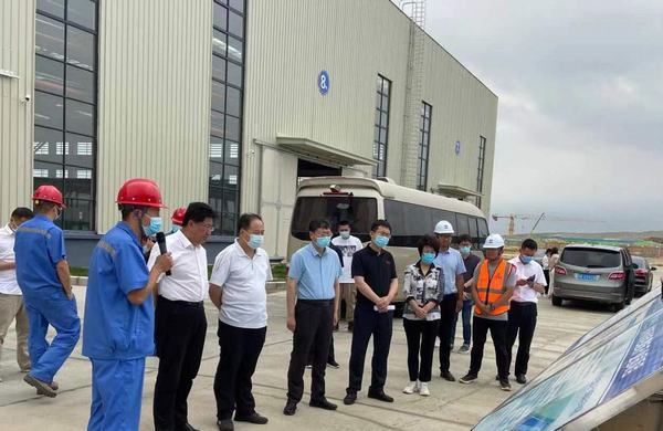 陕西省人大财经委主任委员、财经工委主任李健一行莅临榆林市杭萧绿色钢结构产业制造基地项目调研指导