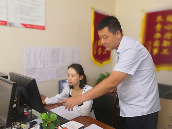 陕煤建设矿建三公司：看这里师徒不一样的告白！