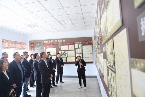 陕煤建设路桥分公司：沉浸式体验 让党史学习教育活起来