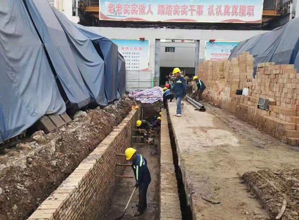 陕煤建设机电安装公司:节日不打烊,奋战工地上