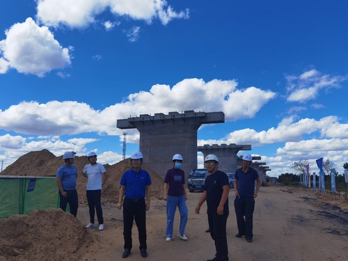 陕煤建设路桥分公司为安全生产“换档提速”