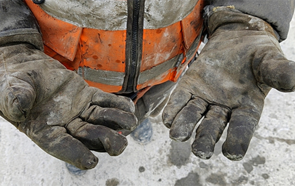 陕煤建设矿建三公司：这个“双十一”，来看看“陕煤建设人的手”