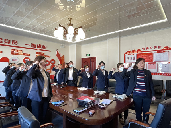 陕煤建设机电安装公司:不忘政治生日 永葆党员初心