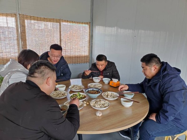 陕煤建设洗选煤运营公司:弘扬传统 情暖冬至