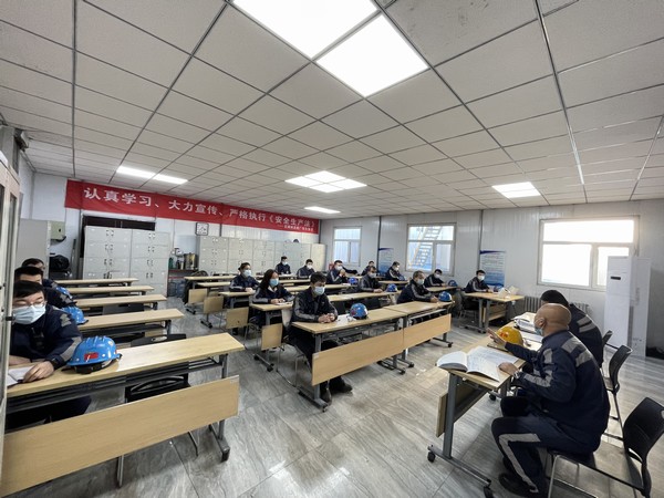 陕煤建设洗选煤运营公司红柳林洗煤厂项目部:抓重点盯弱点 多措并举保安全