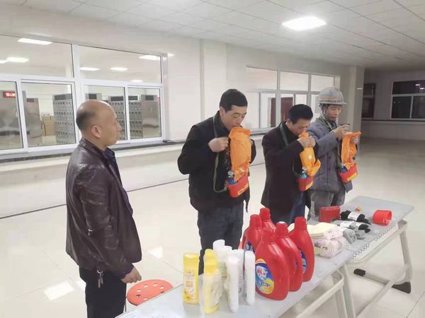 陕煤建设矿建二公司车村项目部：自救器安全培训筑牢职工生命防线