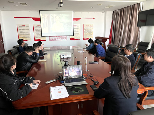 建设集团大秦置业公司:劲吹廉洁风 共度“清廉节”