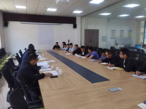 延能集团专家组为陕煤建设矿建二公司车村项目部建言支招