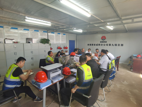 陕煤建设咸阳分公司承建的铜川市社会福利精神病院建设项目综合服务楼顺利通过主体验收