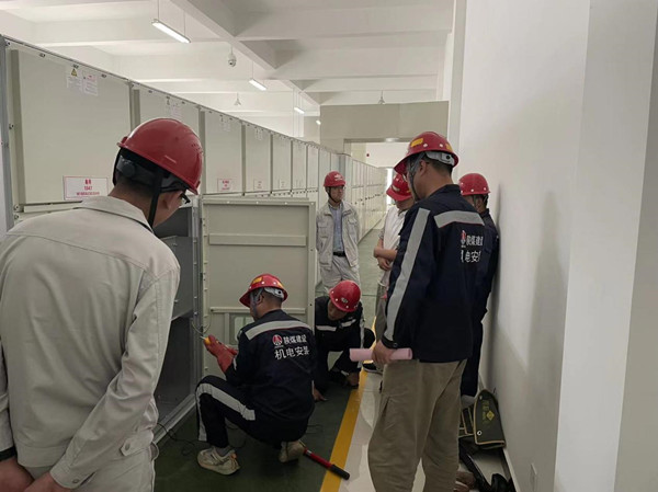 陕煤建设机电安装公司赵石畔项目部赢得赞扬