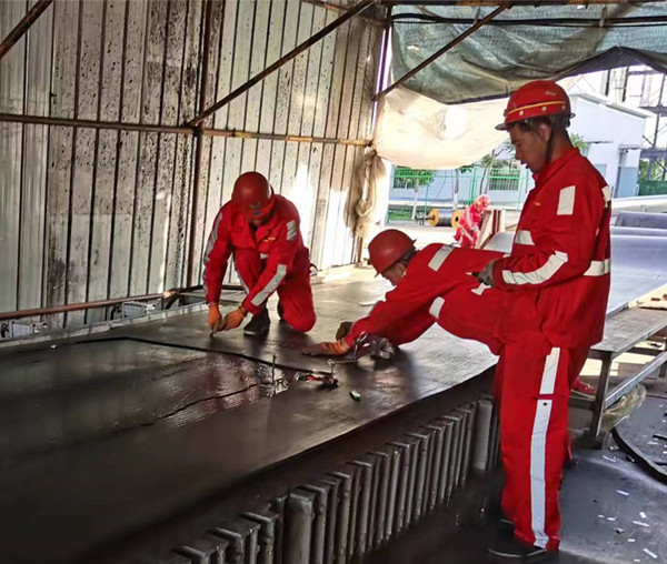 陕煤建设机电安装公司曹家滩项目部施工大干如火如荼