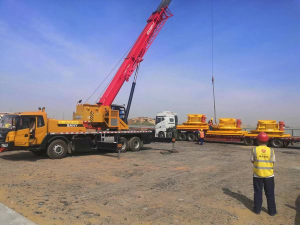 陕煤建设韩城分公司榆阳煤炭物流园设备安装拉开序幕
