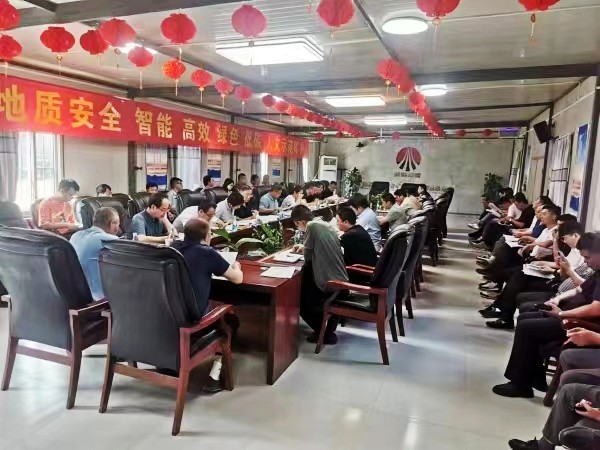 陕煤建设澄合分公司承建的西卓煤矿北翼总回风、北翼回风、措施巷管路安装工程顺利通过竣工验收