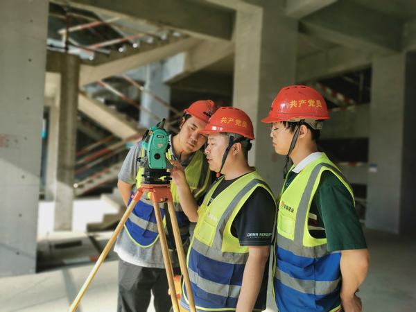 陕煤建设韩城分公司土建二项目部:“党员结对帮带”让青工掌握“看家本领”