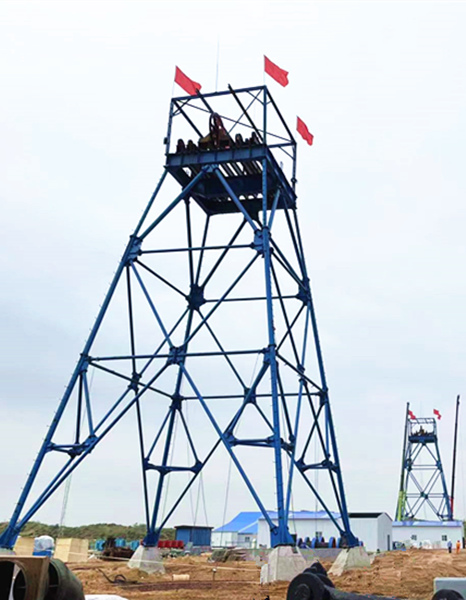 陕煤建设矿建三公司高效完成小保当矿井进回风立井井架组立工程