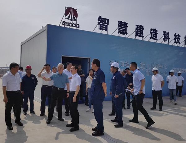 省国资委副主任韩绍安一行莅临陕钢集团龙钢公司机械化综合一次料场项目视察