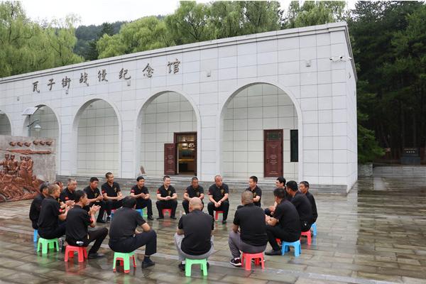 退伍不褪色 岗位竞风流