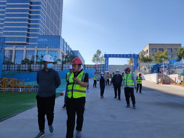 鄂尔多斯市汇隆置业有限公司到泰宝酒店式公寓现场考察交流