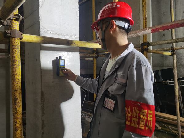 陕煤建设天工公司土建十部 节日查隐患 让安全管理成为“永不消逝的电波”