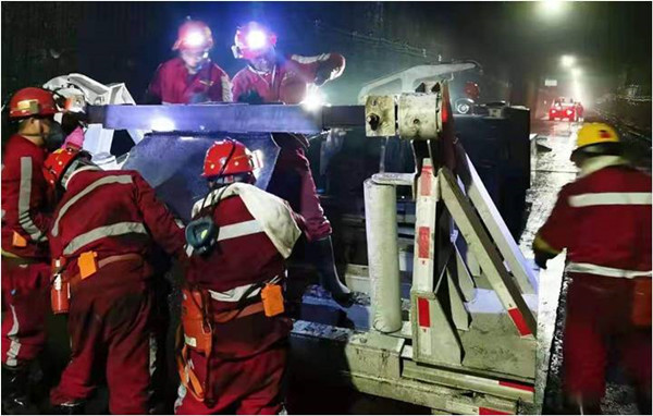 陕煤建设机电安装公司:国庆假期不停工,全力推进项目建设