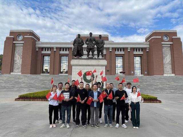 陕煤建设铜煤公司:第十一项目部党支部 开展“为祖国庆生 喜迎党的二十大”主题党日活动