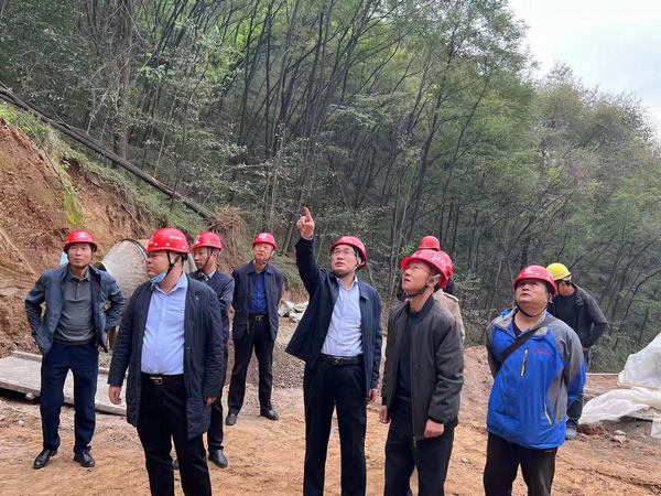 司正林深入施工一线督导安全工作