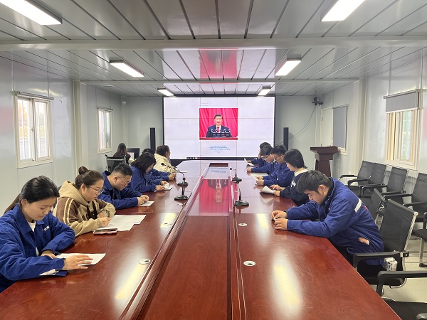 陕煤建设渭南分公司第十一项目部在学习贯彻党的二十大精神中凝聚奋进力量