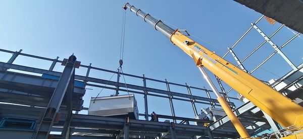 陕煤建设天工公司安装三部顺利完成主厂房大型设备吊装工作