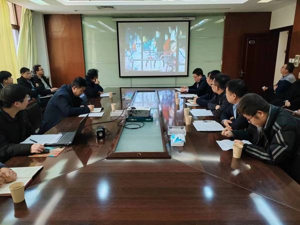 陕煤建设煤矿运营服务分公司：上安全第一课 开安全生产年