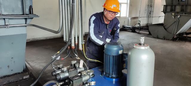 陕煤建设洗选煤运营公司神渭蒲城运营项目部：“最美劳动者”汗水铸就新画卷