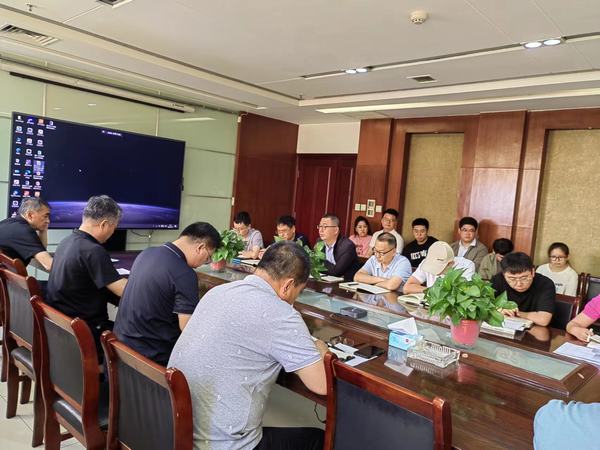 陕煤建设煤矿运营服务分公司：开展“初夏已至 书香有约”主题赠书活动