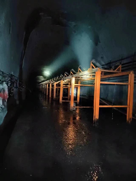 陕煤建设机电安装公司神府项目部:顺利完成胶带机安装