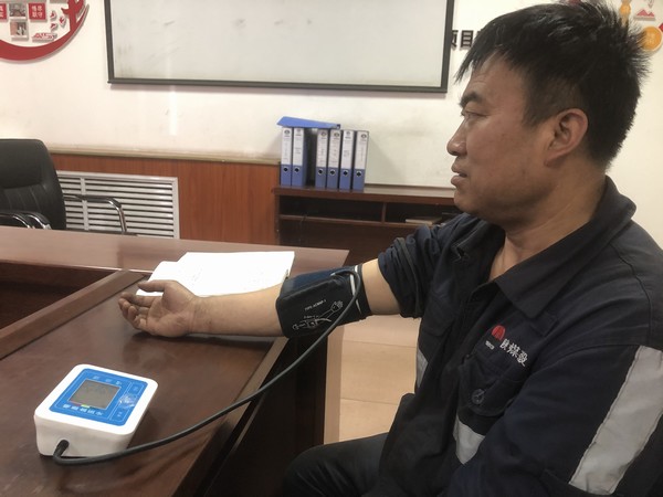 陕煤建设洗选煤运营公司柠条塔运营项目部: 关爱员工 迎战高温酷暑