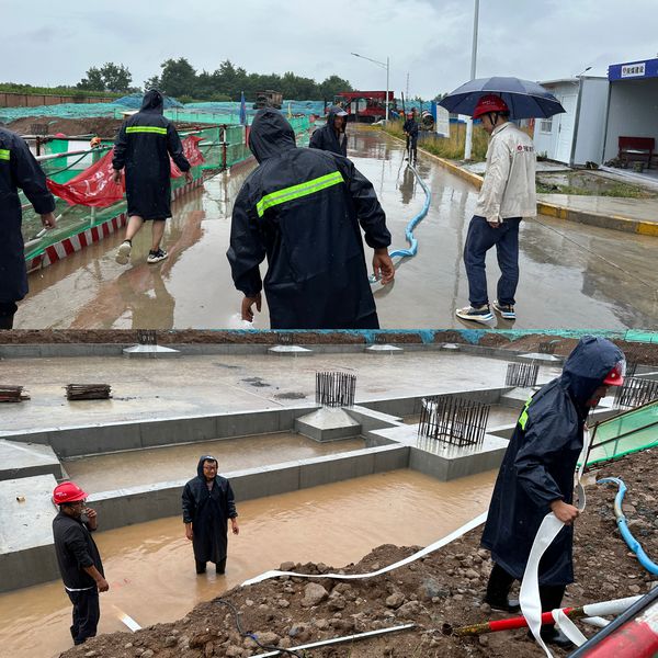 陕煤建设天工公司闻“汛”而动，筑牢工程建设“安全堤坝”