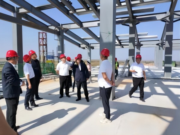 陕煤建设绿宇公司：柠条塔南翼生态产业园建设项目顺利通过主体工程验收