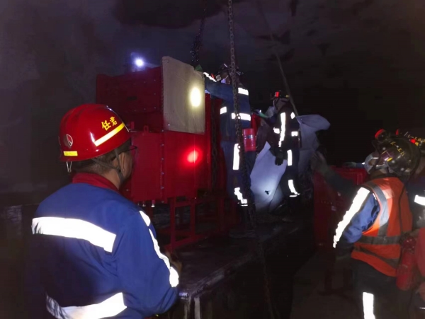 陕煤建设机电安装公司奋战“双节”，提前20天完成工程任务