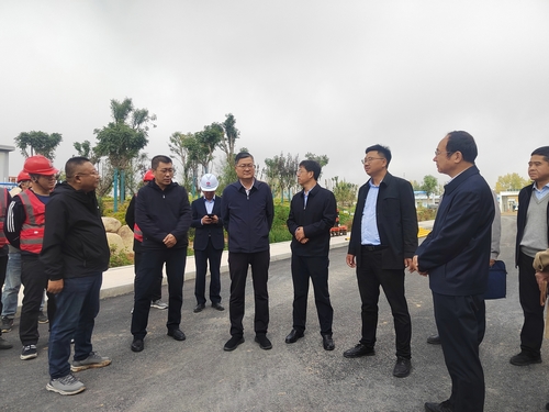 榆林市委副书记、市委党校校长李雄斌一行莅临榆林市委党校新校区建设项目检查指导工作