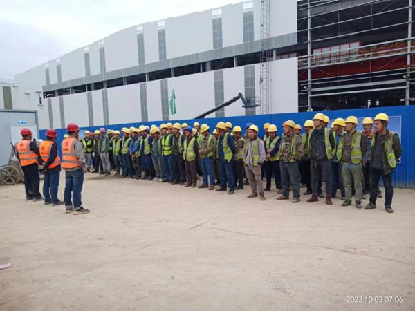 陕煤建设汉中分公司汉钢新建中厚板项目：抢抓十月黄金期，工程建设加速度