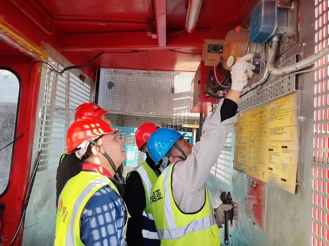 陕煤建设韩城分公司土建二项目部从“点线面”全面发力，推动“百日安全”走深走实