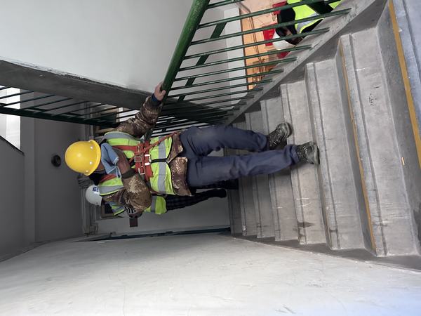 陕煤建设新城公司第一项目部开展火灾事故应急救援演练活动