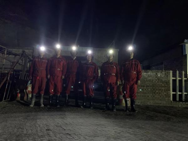 陕煤建设矿建二公司：零点我们在行动 当好安全“把关人”