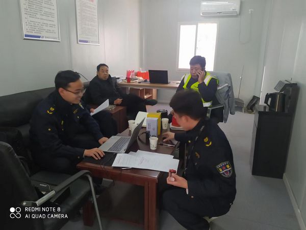 神木市人力资源和社会保障局劳动保障监察大队来陕煤建设天工公司土建四部检查指导工作