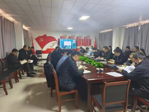 陕煤建设煤矿运营服务分公司：谈话敲警钟 风清过元旦