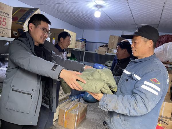 陕煤建设矿建二公司:实干聚民意 真情暖人心