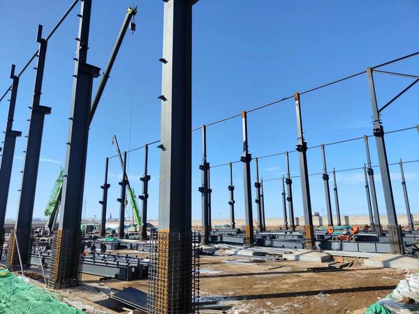 陕煤建设渭南分公司第十五项目部顶严寒抢工期 打响冬季施工“攻坚战”